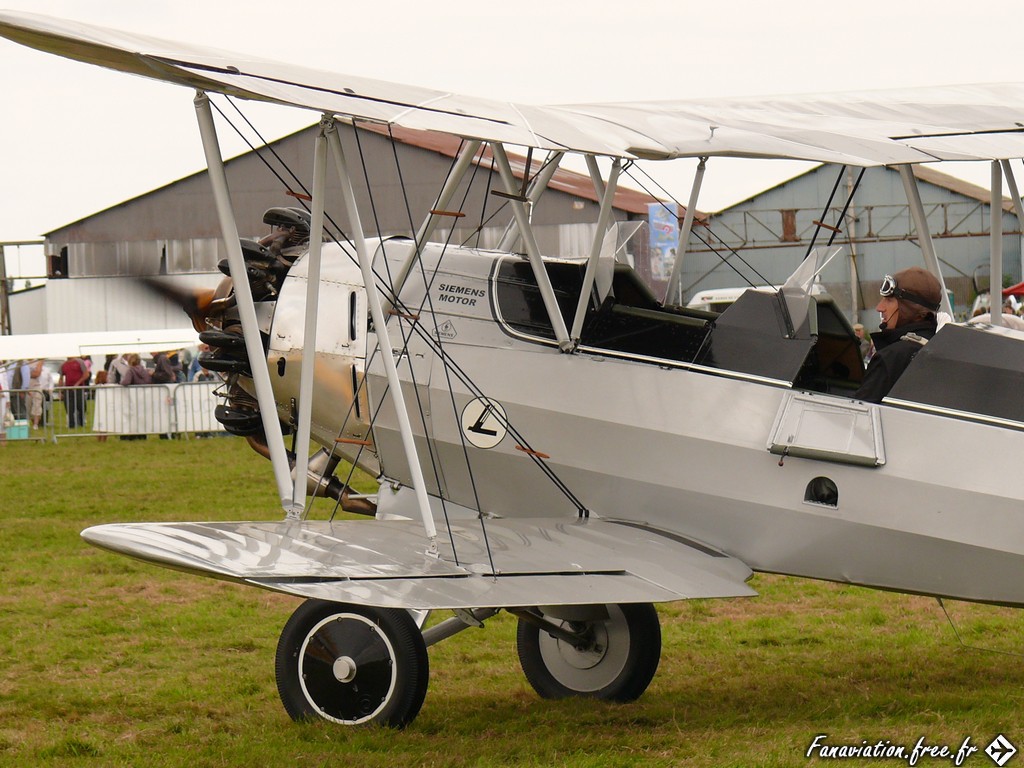 p1100475